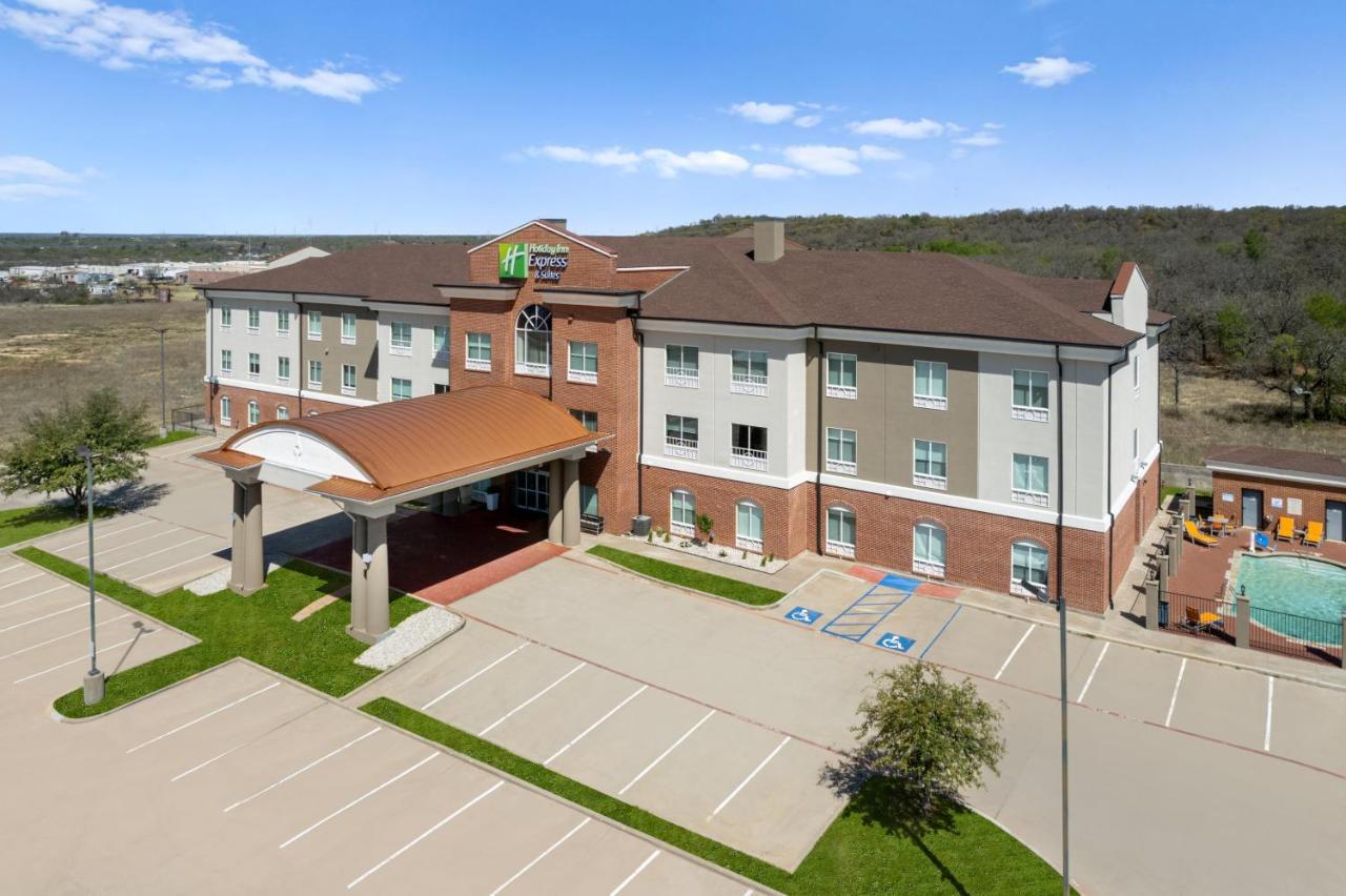 Holiday Inn Express & Suites Graham By Ihg Екстер'єр фото