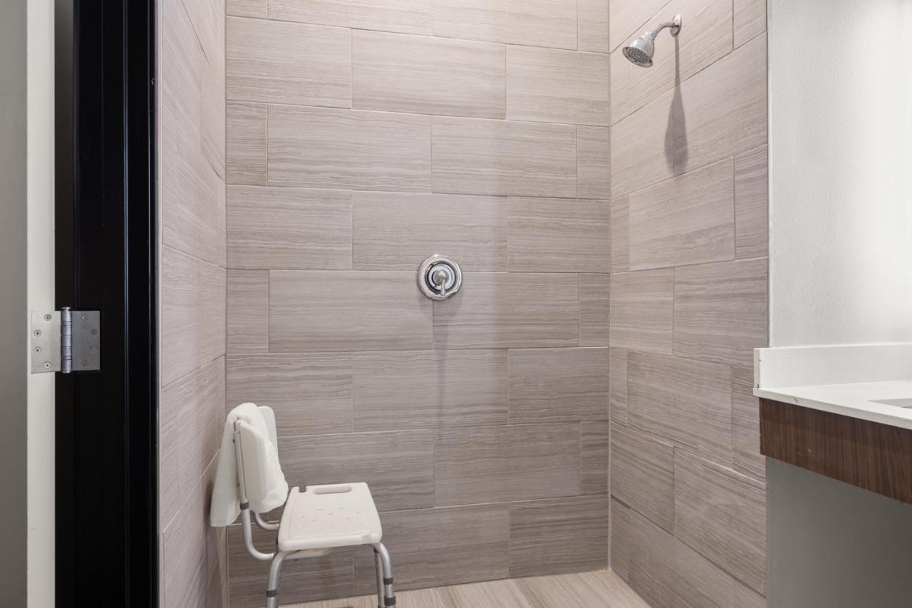 Holiday Inn Express & Suites Graham By Ihg Екстер'єр фото